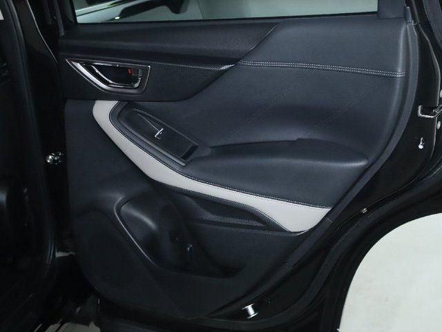 Certified 2022 Subaru Forester Limited image 35