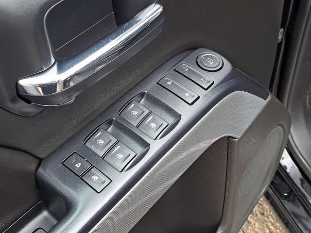 Used 2018 Chevrolet Silverado 1500 LT w/ All Star Edition image 20