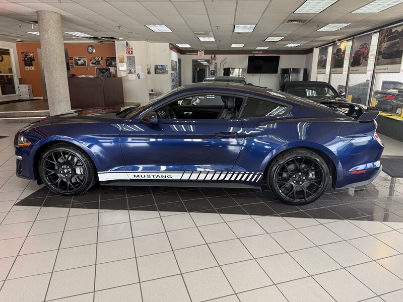 Used 2018 Ford Mustang Premium w/ Ecoboost Performance Package RWD image 2