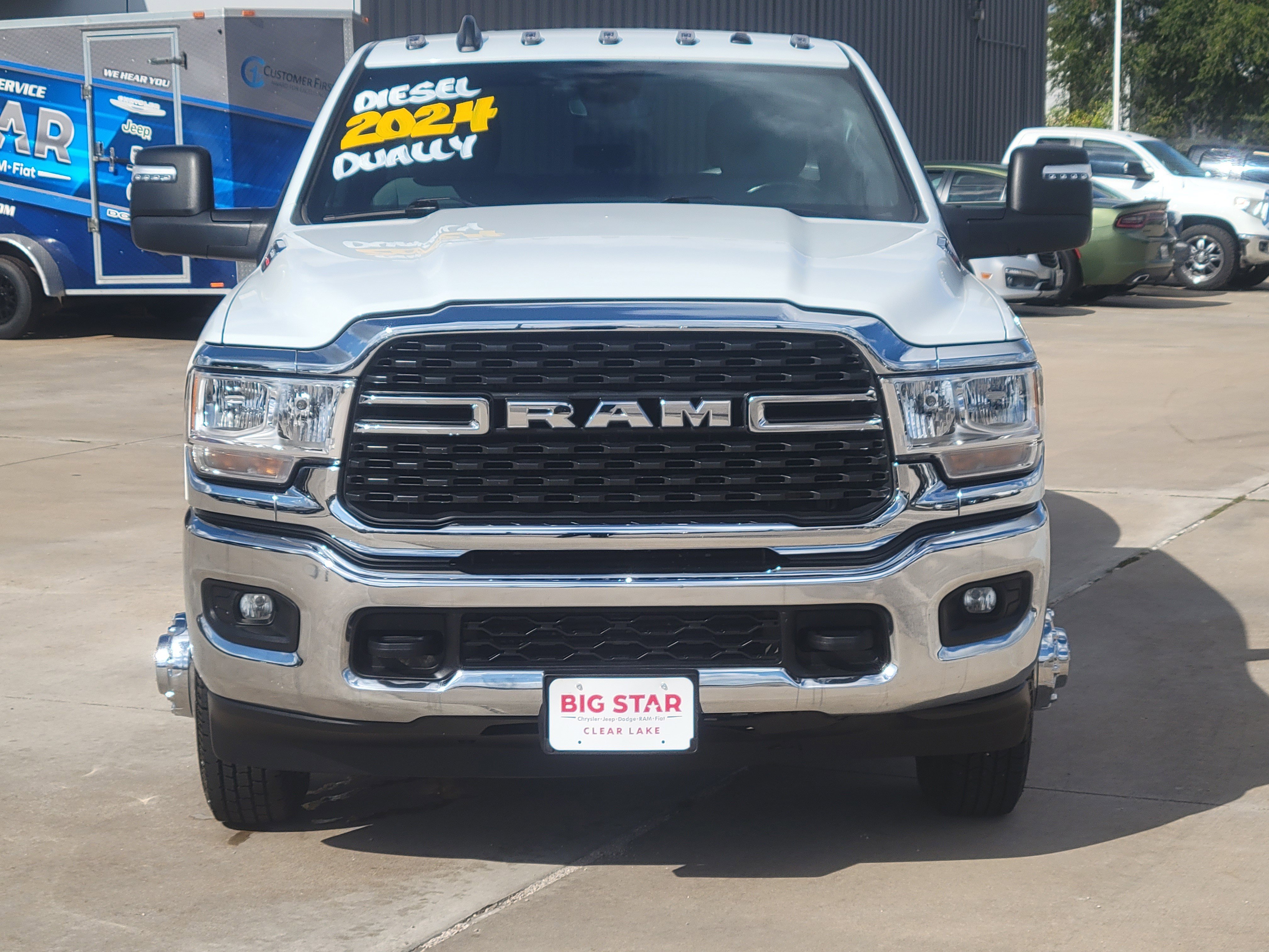 Used 2024 RAM 3500 Big Horn image 9