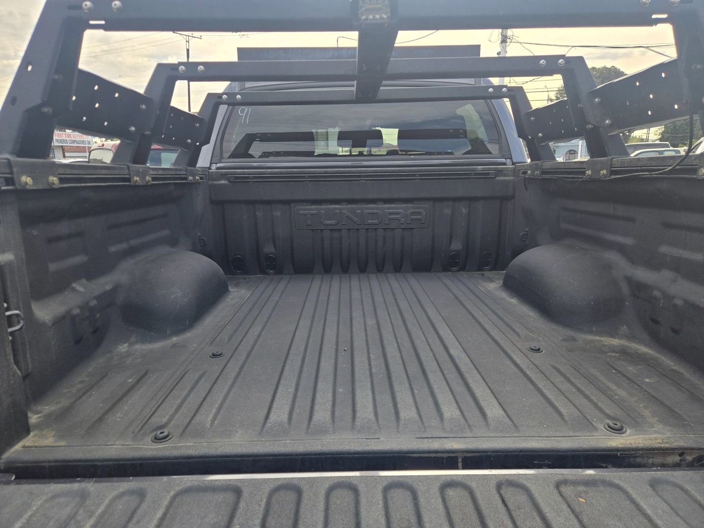 Used 2019 Toyota Tundra SR5 image 9