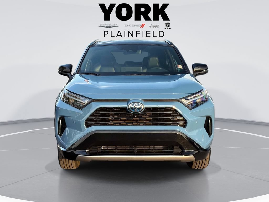 Used 2023 Toyota RAV4 XSE AWD/4WD image 2