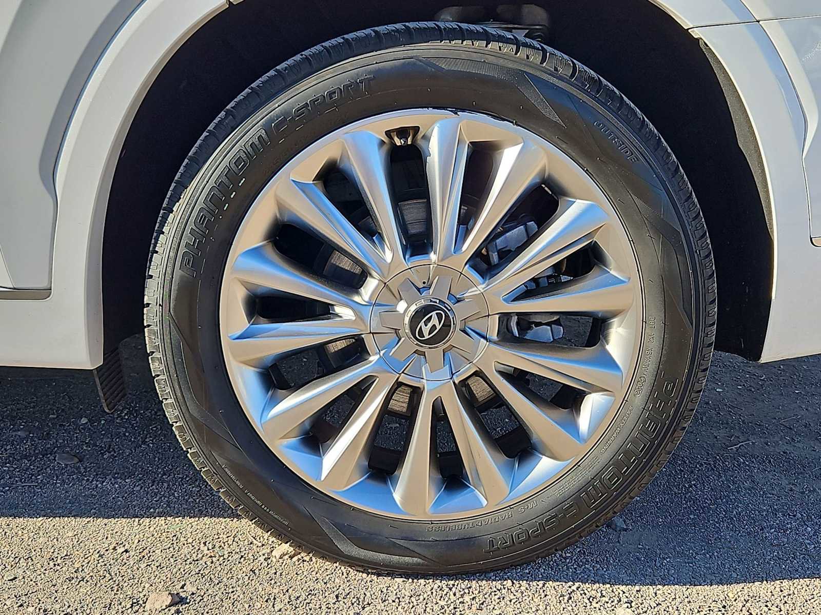 Used 2020 Hyundai Palisade Limited image 14