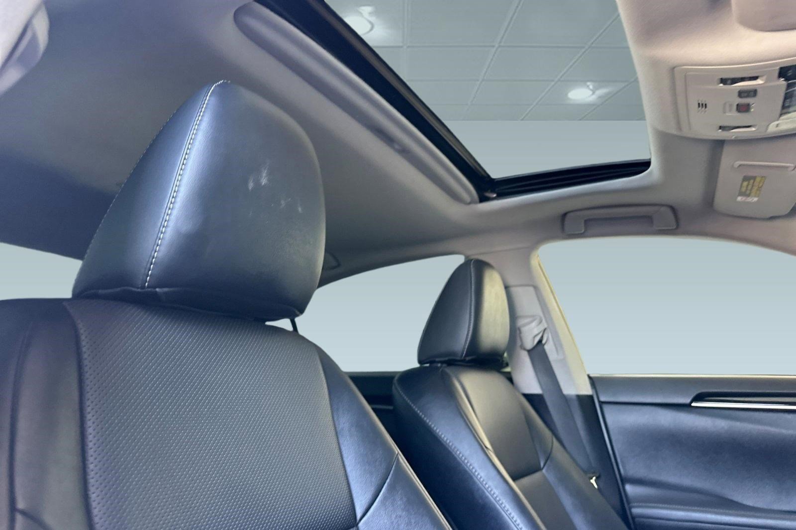 Used 2018 Lexus ES 350 w/ Accessory Package image 15