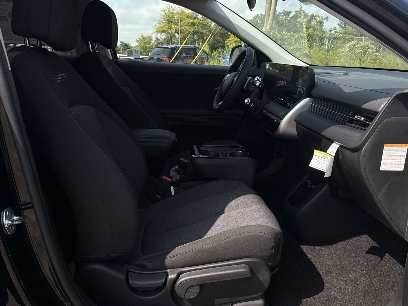 New 2025 Hyundai Ioniq 5 SE image 26