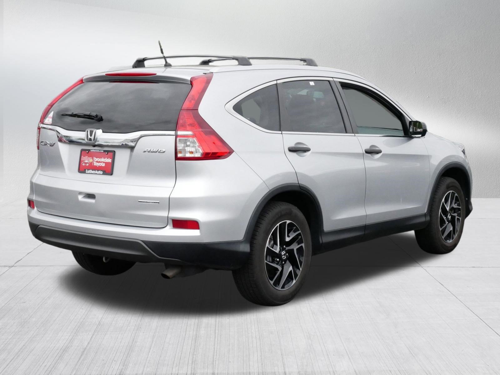 Used 2016 Honda CR-V SE image 7