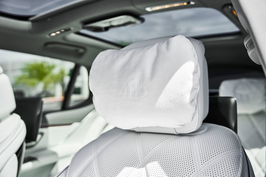 Used 2024 Mercedes-Benz Maybach EQS 680 4MATIC image 49