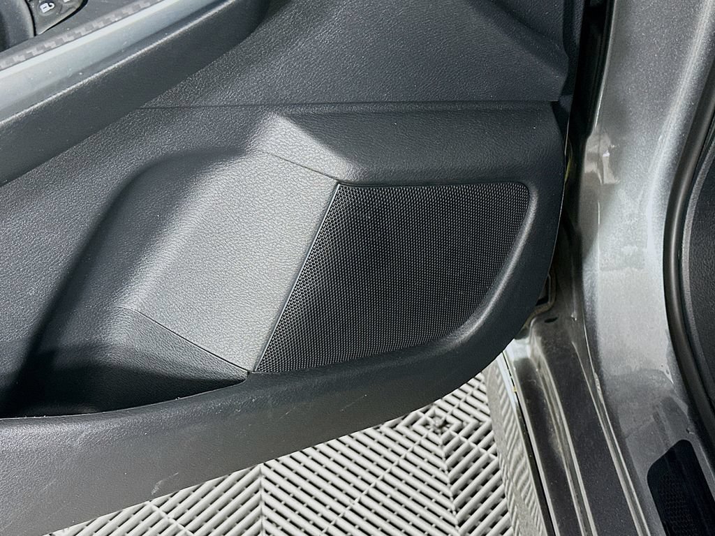 Certified 2025 Nissan Sentra SR FWD image 26