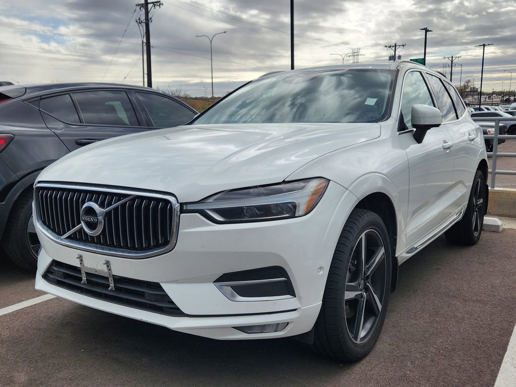Used 2018 Volvo XC60 T6 Inscription w/ Convenience Package image 4
