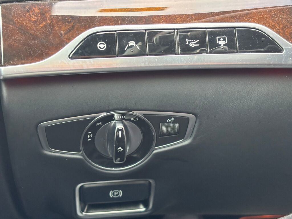 Certified 2020 Mercedes-Benz S 560 4MATIC Sedan image 24
