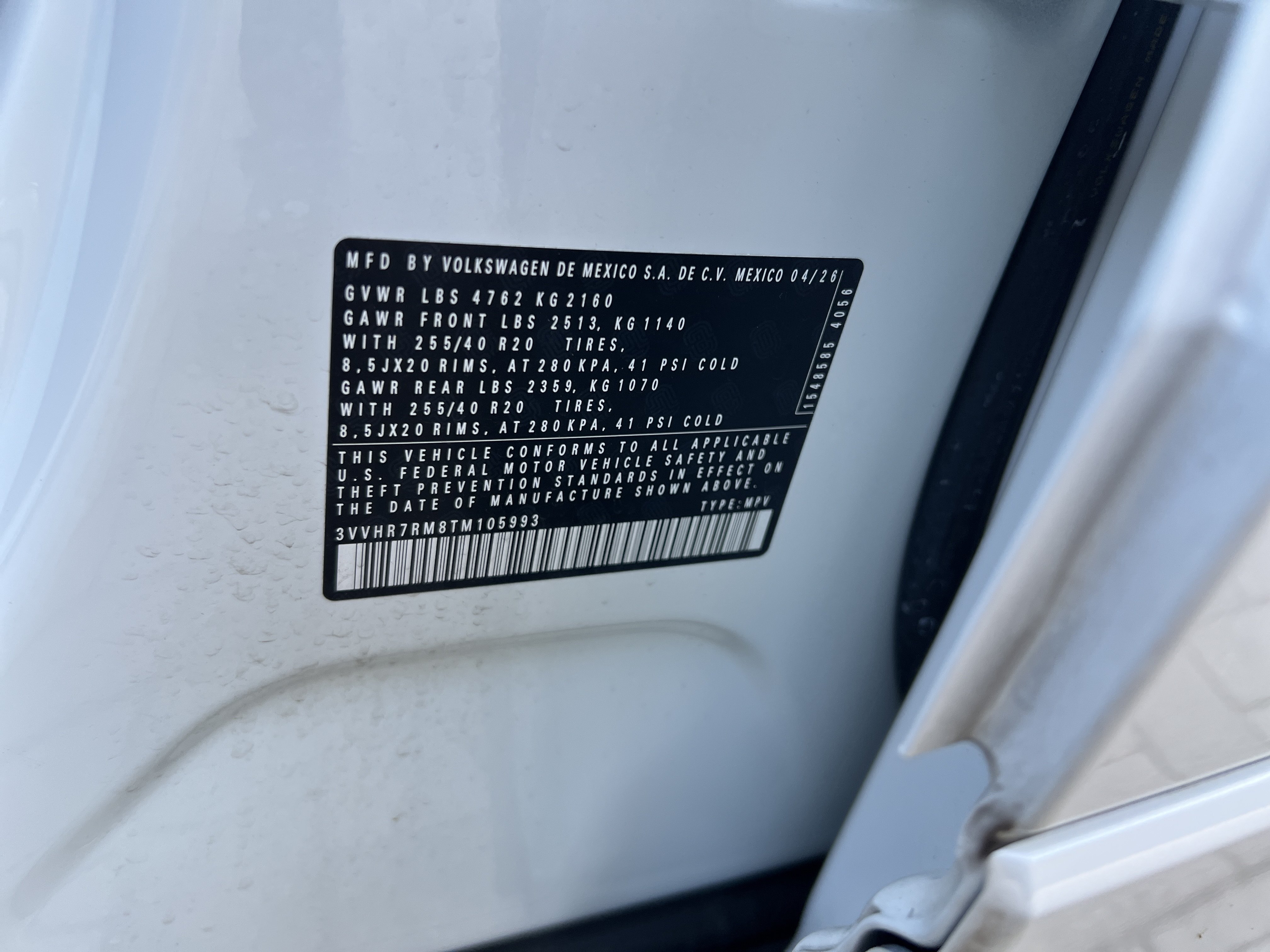 Certified 2026 Volkswagen Tiguan SE R-Line FWD image 29