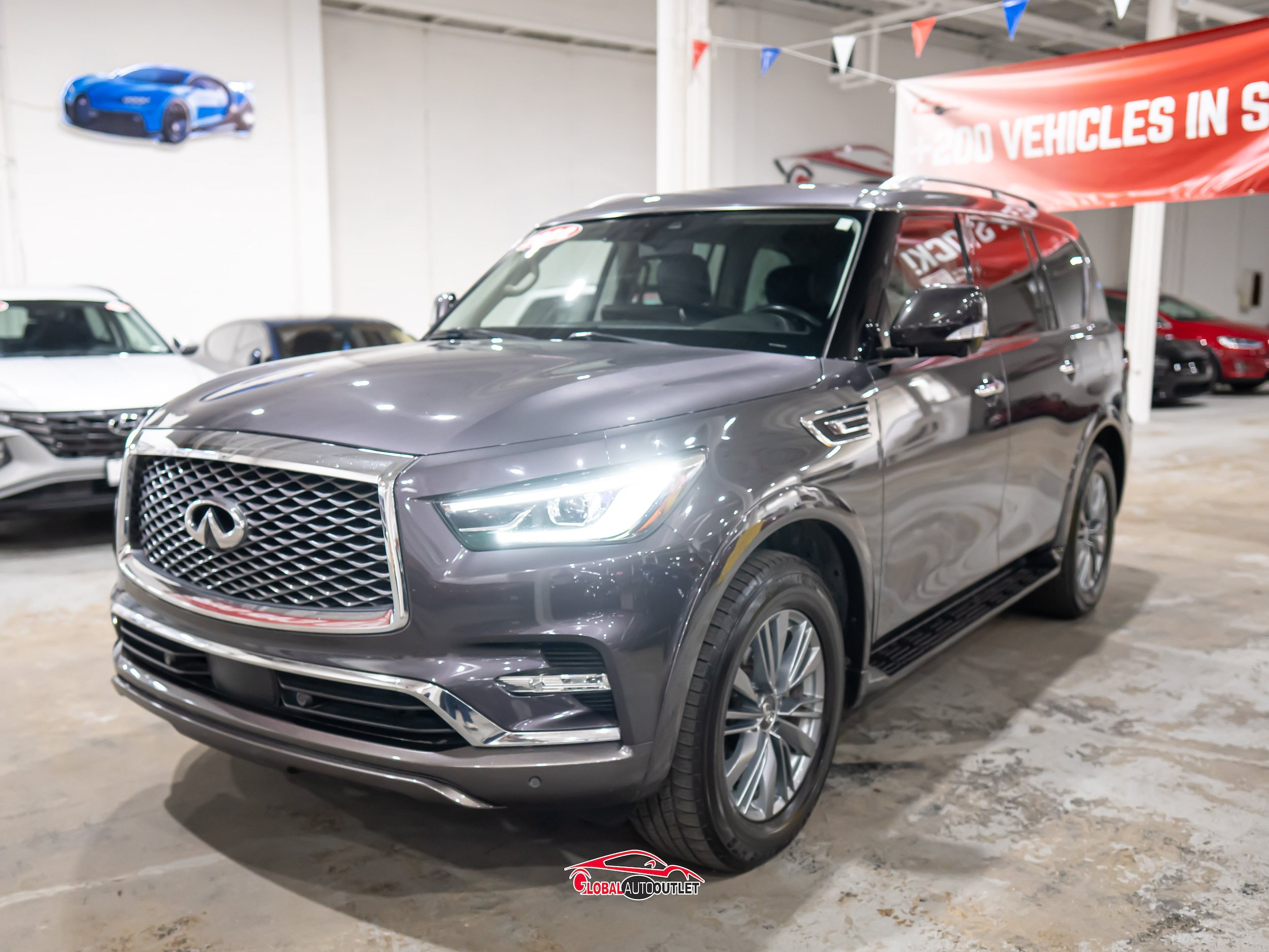 Used 2022 INFINITI QX80 Luxe AWD/4WD image 3