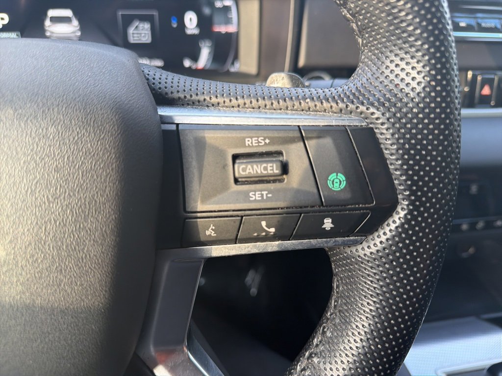 Used 2023 Mitsubishi Outlander SEL image 7