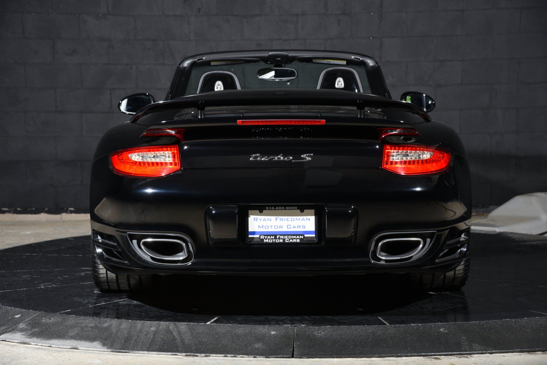 Used 2011 Porsche 911 Turbo S AWD/4WD image 14