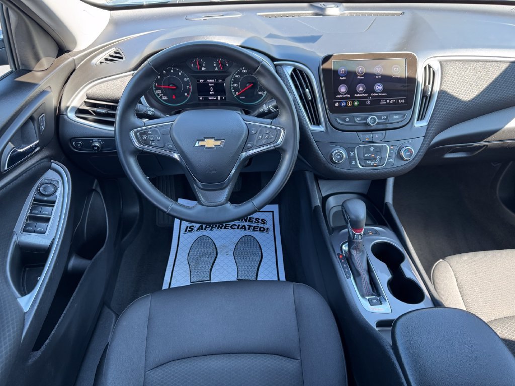 Used 2024 Chevrolet Malibu RS FWD image 17