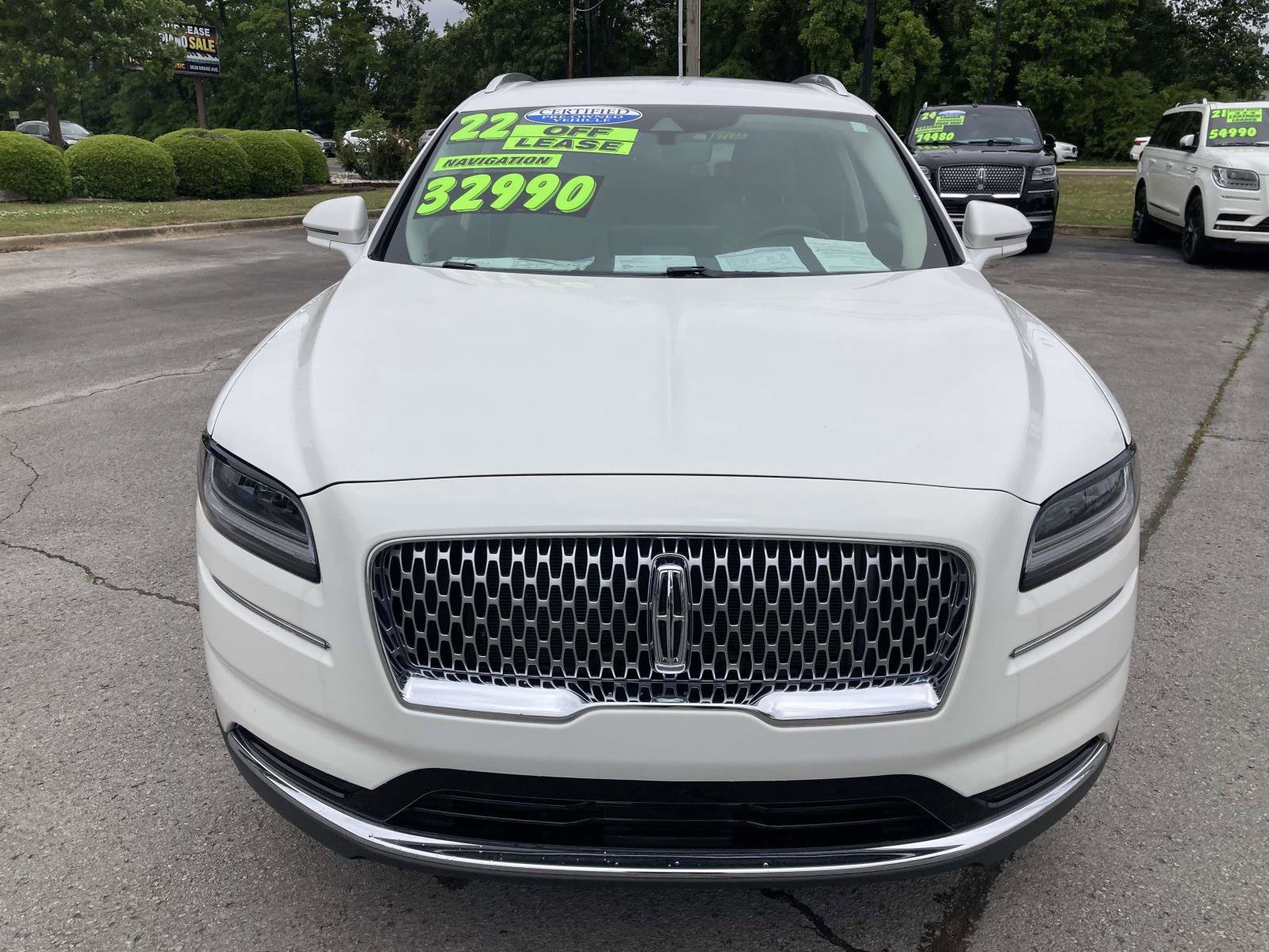 Certified 2022 Lincoln Nautilus AWD w/ Premium Package image 12
