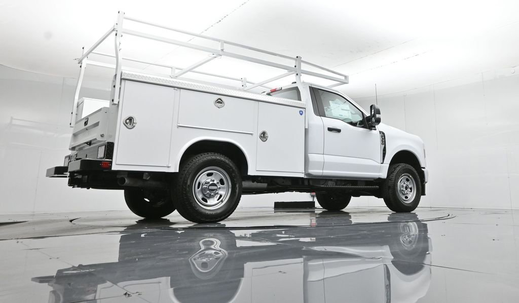 New 2026 Ford F350 XL w/ FX4 Off-Road Package image 51