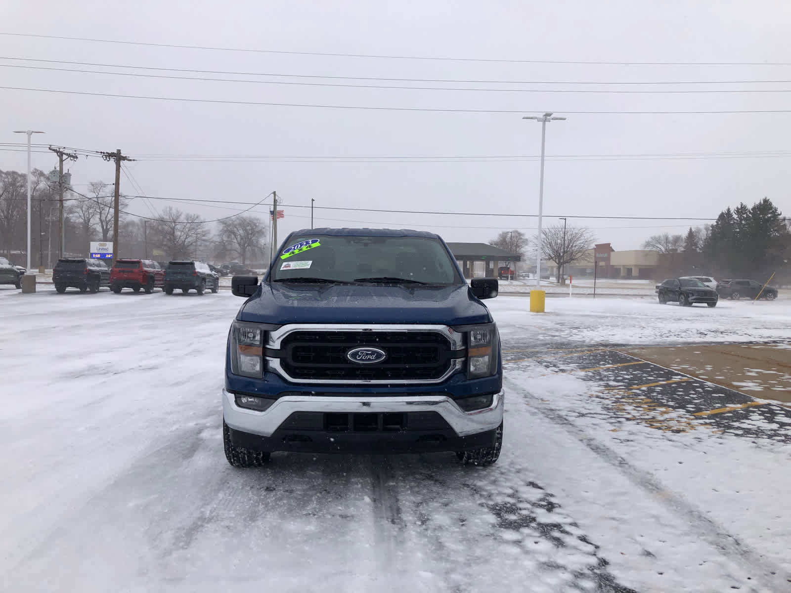 Used 2023 Ford F150 XLT image 5