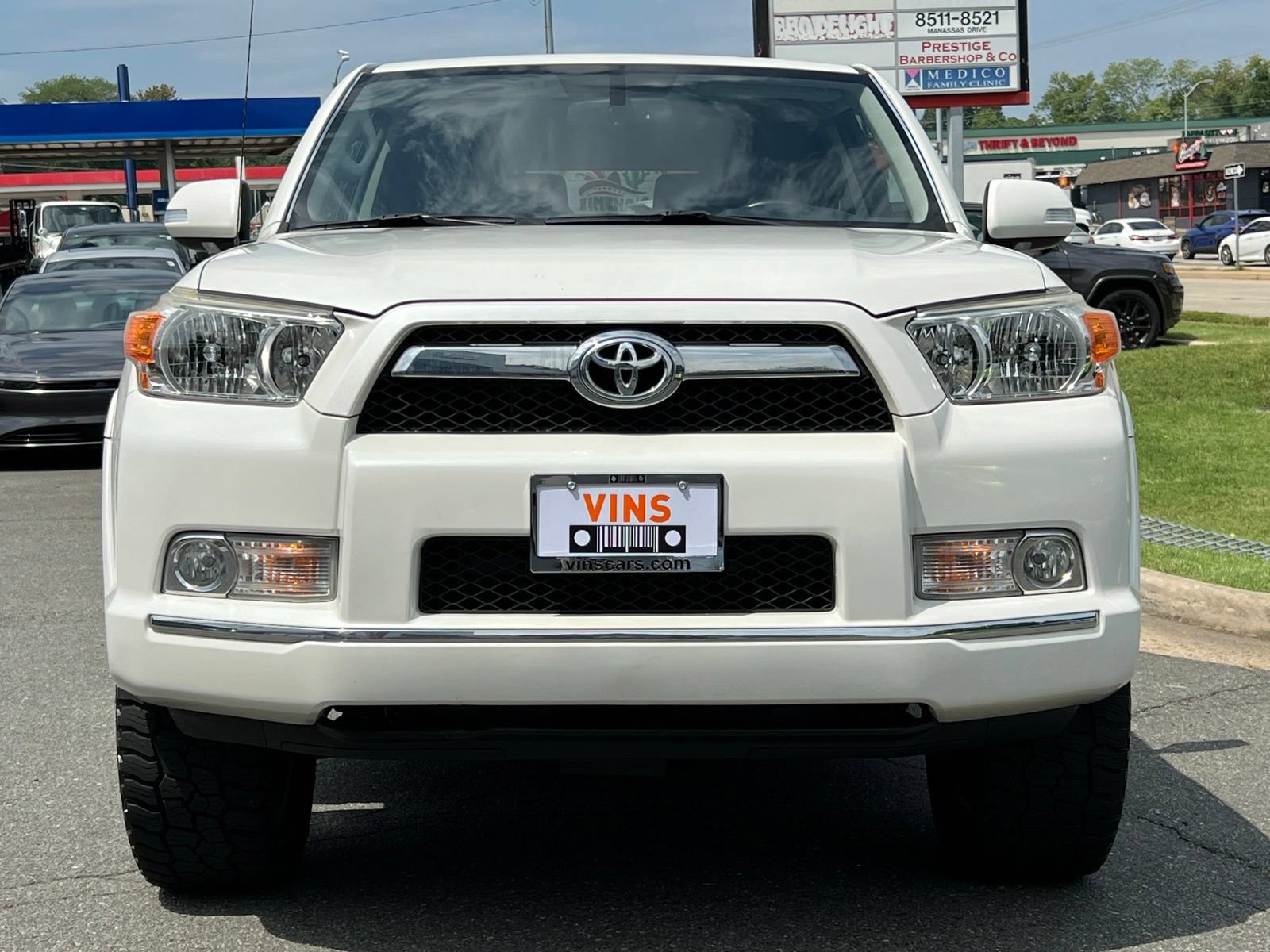 Used 2011 Toyota 4Runner Limited AWD/4WD image 16
