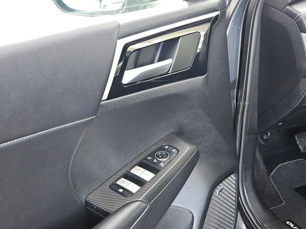 Used 2025 Mitsubishi Outlander SE AWD/4WD image 15