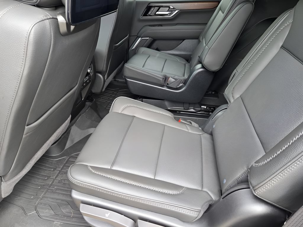 New 2026 GMC Yukon Denali w/ Advanced Technology Package AWD/4WD image 20