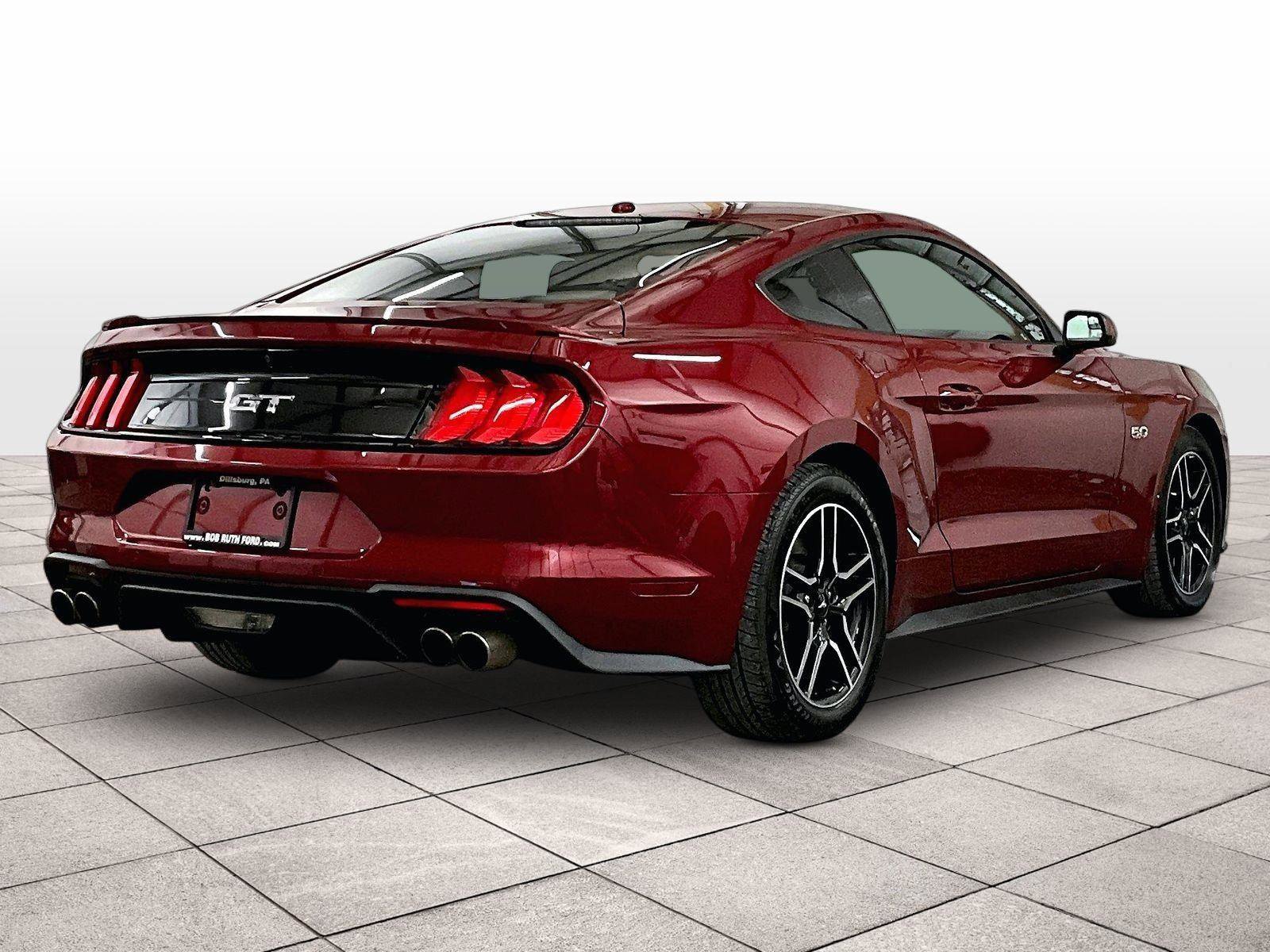 Used 2019 Ford Mustang GT RWD image 11