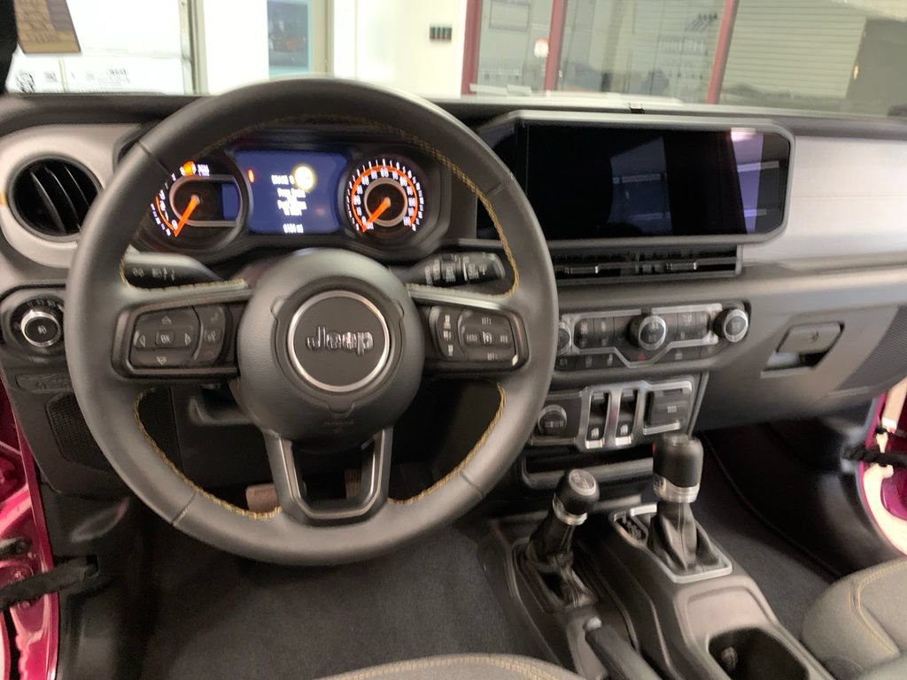 Used 2024 Jeep Wrangler Sport AWD/4WD image 15