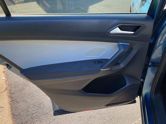 Used 2020 Volkswagen Tiguan S image 10