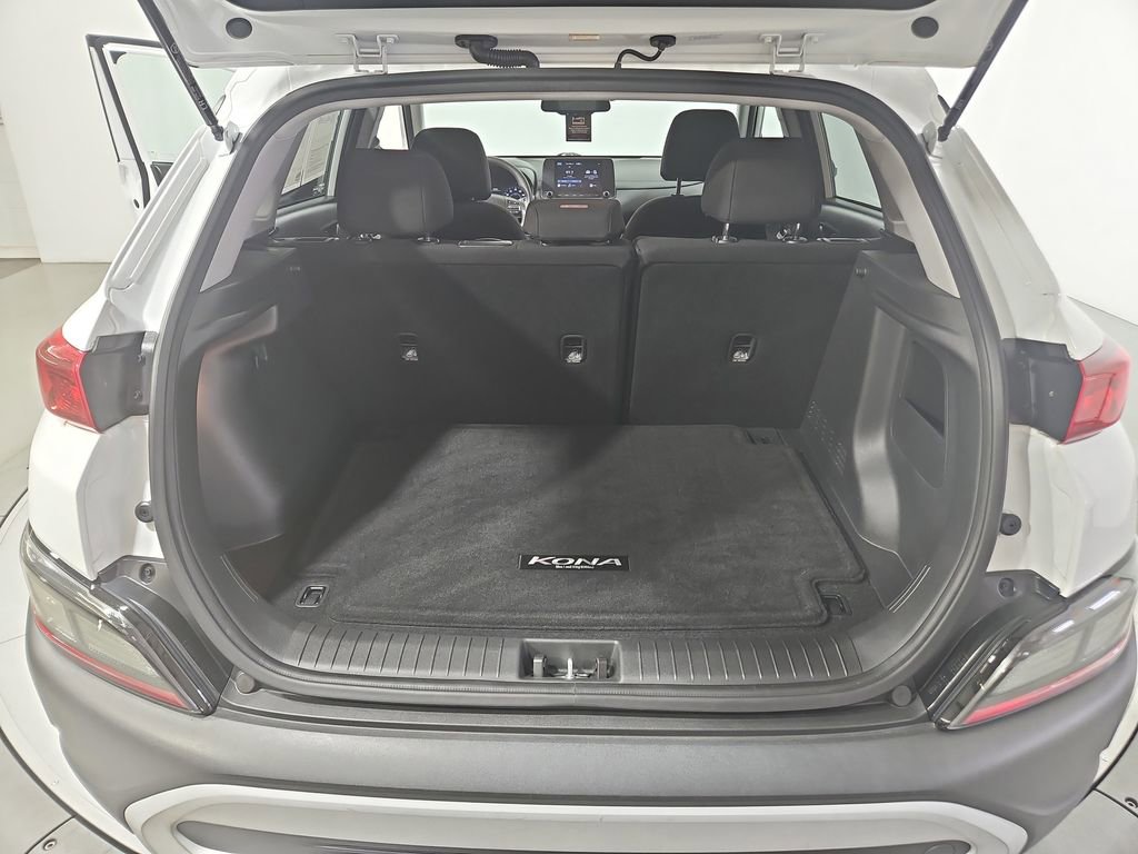 Certified 2022 Hyundai Kona SEL w/ Cargo Package AWD/4WD image 22