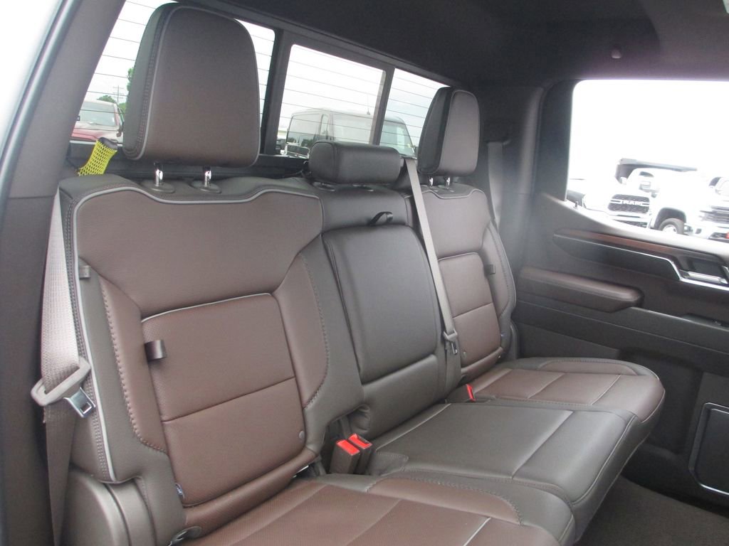 Used 2024 GMC Sierra 1500 Denali w/ Denali Reserve Package AWD/4WD image 27