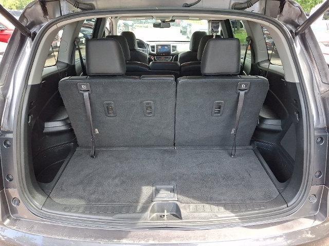 Used 2017 Honda Pilot Touring image 33