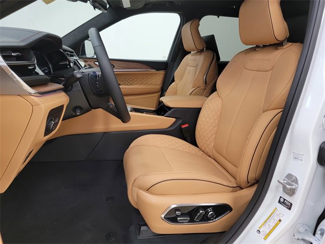 New 2025 Jeep Grand Cherokee L Summit image 14