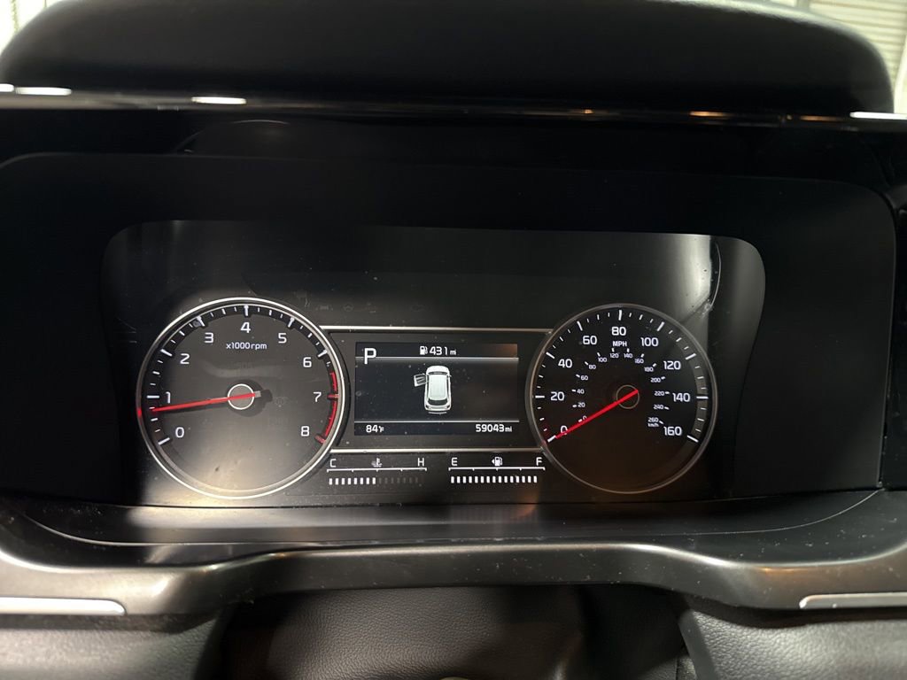 Used 2023 Kia Sorento LX FWD image 19
