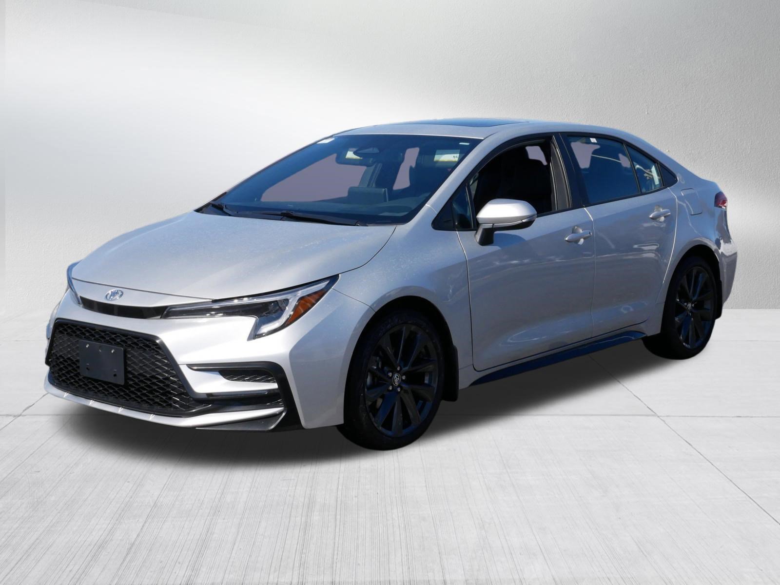 Certified 2025 Toyota Corolla XSE image 3