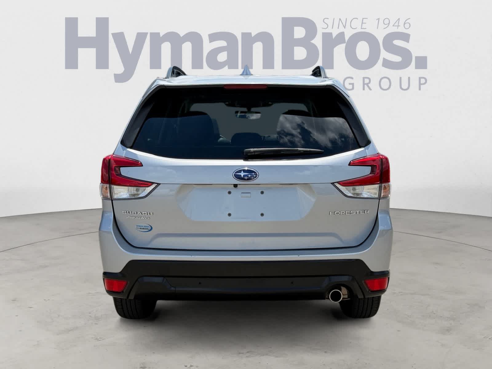Certified 2023 Subaru Forester Limited AWD/4WD image 4