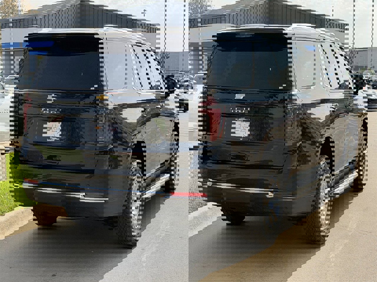 New 2026 Chevrolet Tahoe LS image 4