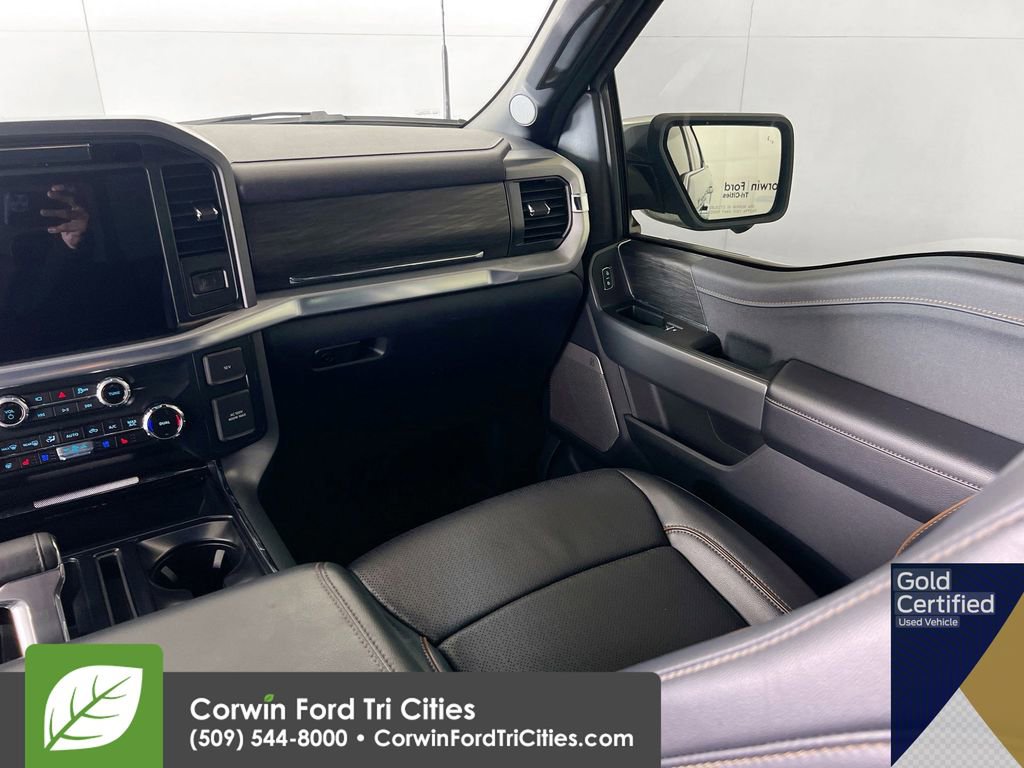 Used 2025 Ford F150 Lariat w/ Equipment Group 501A Mid image 27