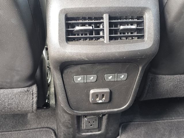 Used 2022 Chevrolet Equinox Premier image 18