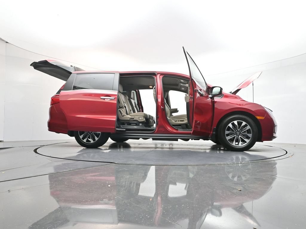 Used 2023 Honda Odyssey EX-L image 50