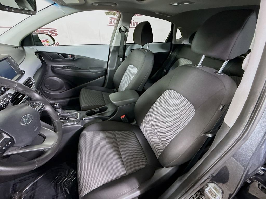Used 2021 Hyundai Kona SEL Plus FWD image 26