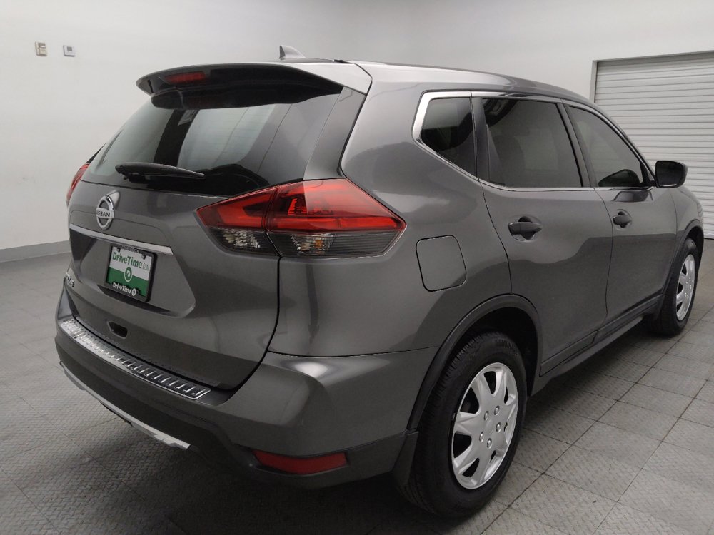 Used 2018 Nissan Rogue S FWD image 9