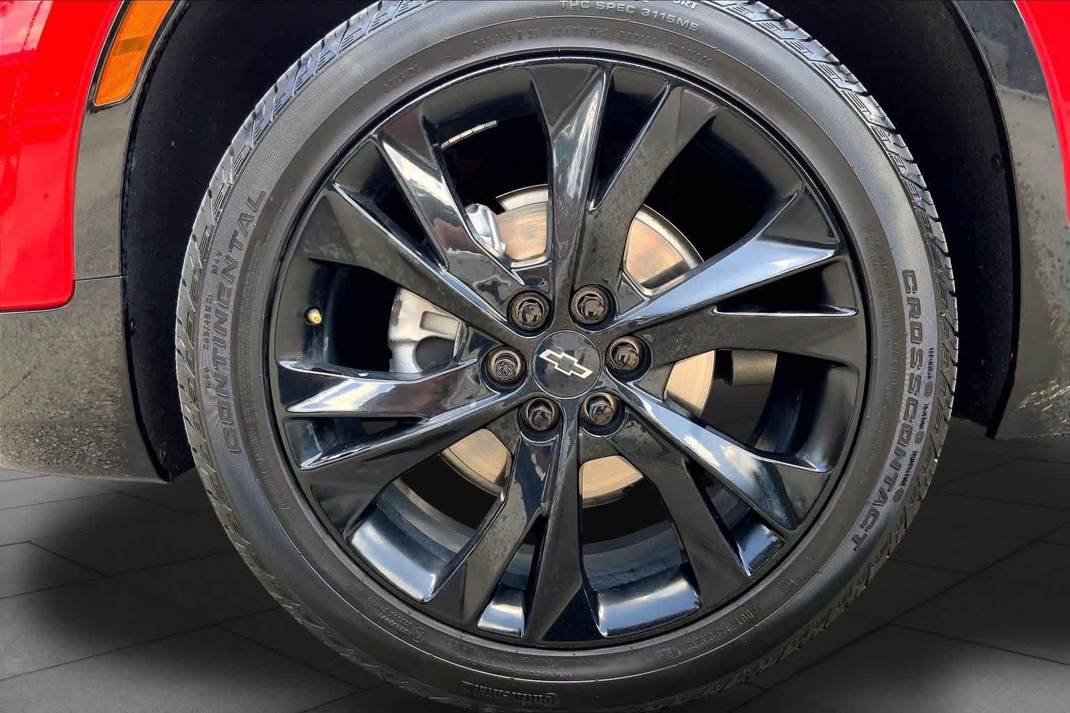 Used 2022 Chevrolet Blazer RS w/ Enhanced Convenience Package FWD image 11