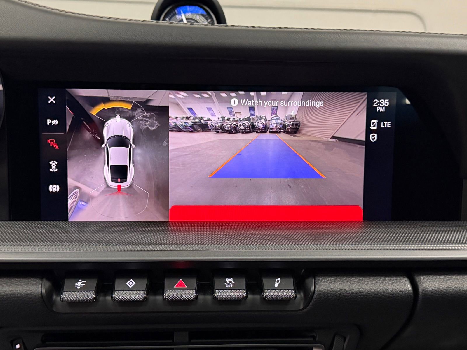 Used 2023 Porsche 911 Carrera w/ Premium Package image 34