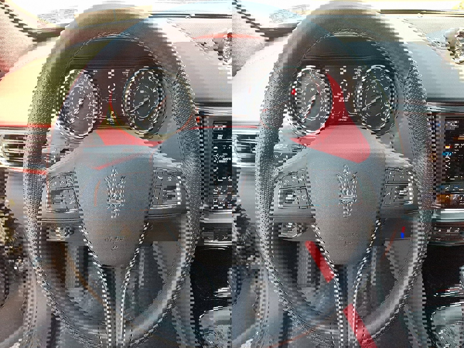 Used 2022 Maserati Levante Modena image 19