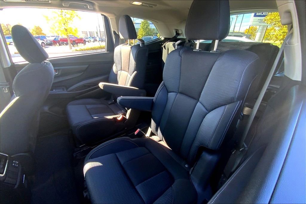 Certified 2025 Subaru Ascent Premium image 27