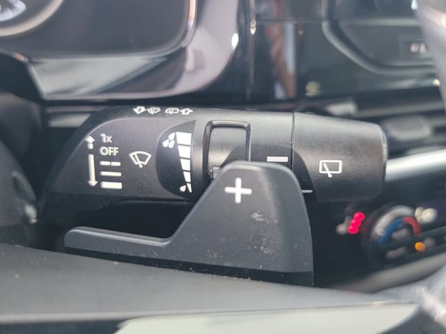 Used 2024 Nissan Pathfinder SL AWD/4WD image 15