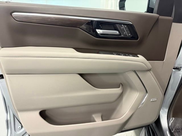 New 2026 Chevrolet Tahoe LT RWD image 13