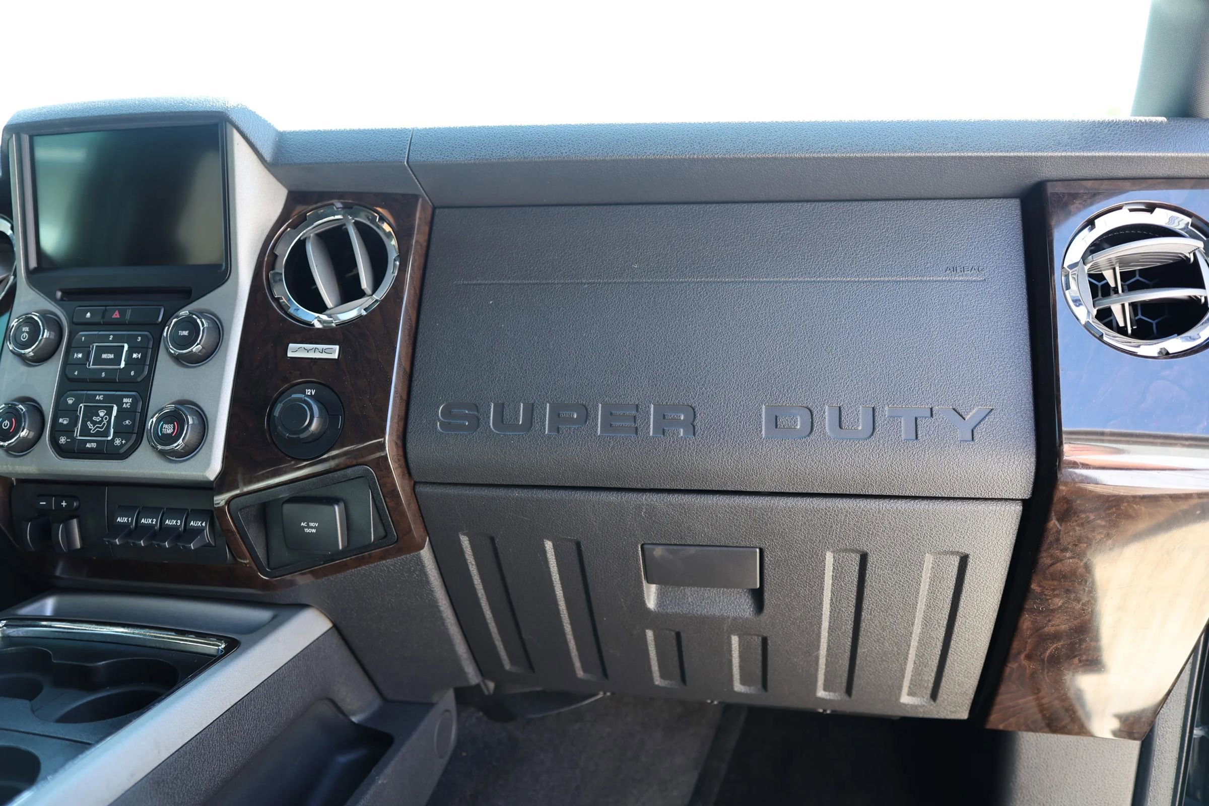 Used 2015 Ford F350 Platinum image 50