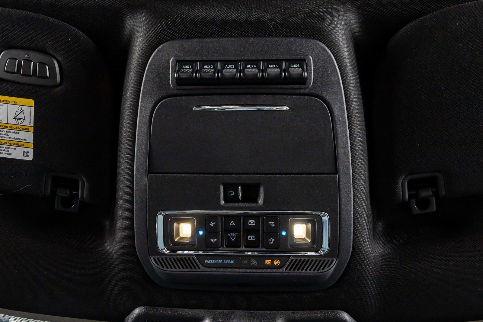 Used 2024 Ford F350 Platinum w/ Tremor Off-Road Package AWD/4WD image 29