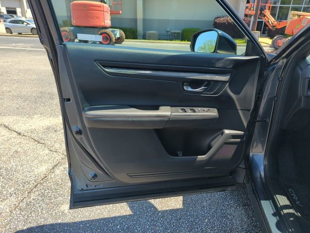 Used 2023 Honda CR-V Sport image 17